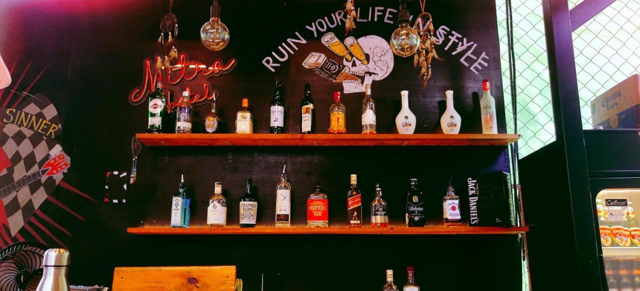Mitra Hostel ヴァガトール エクステリア 写真